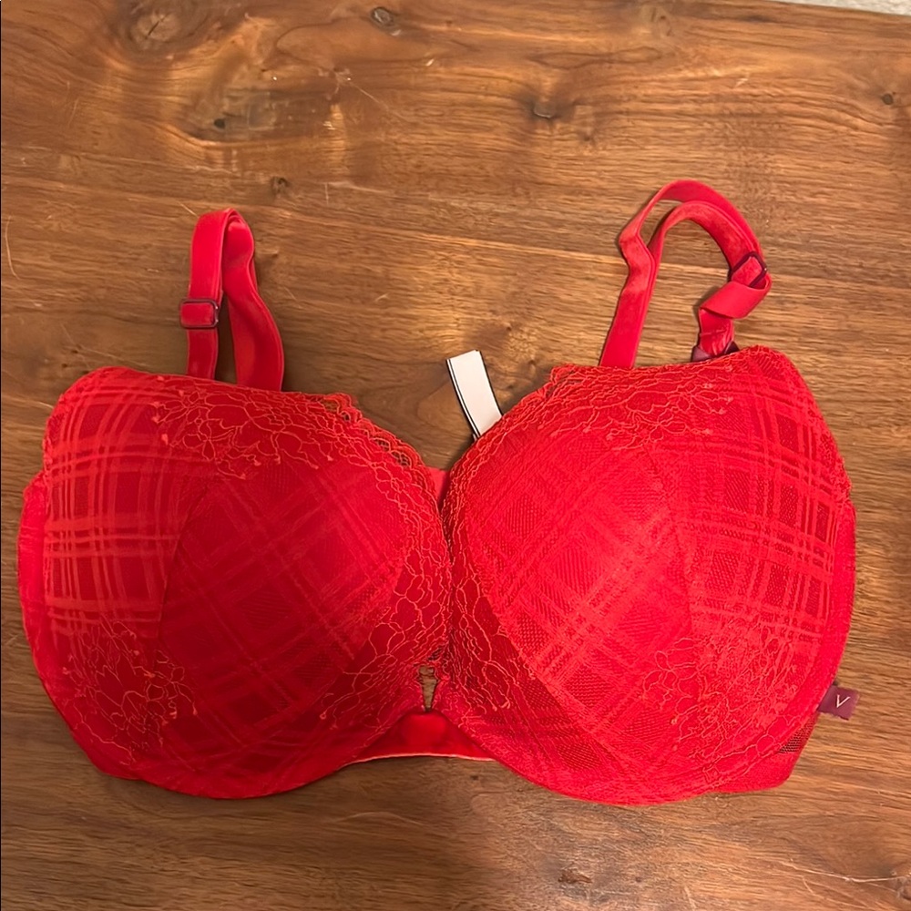 Victoria's Secret T-Shirt Push Up Elegant Red Lace Bra Women's Size 36DD